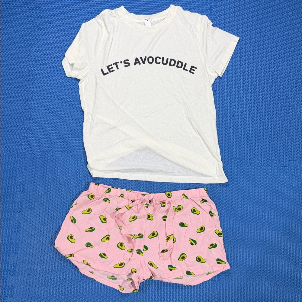 Forever 21 Adorable Two Piece Lounge Set